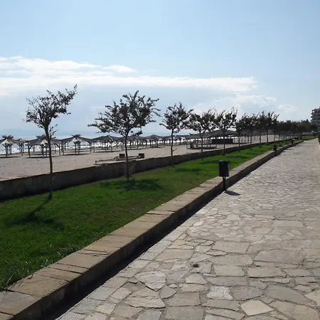 Private Studio D-14 In Blue Bay Palace פומורי
