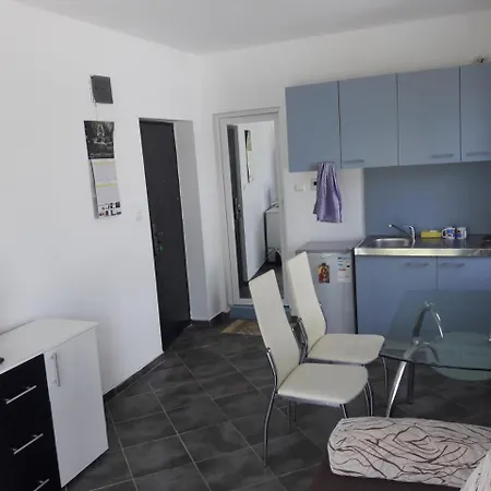Private Studio D-14 In Blue Bay Palace דירה פומורי